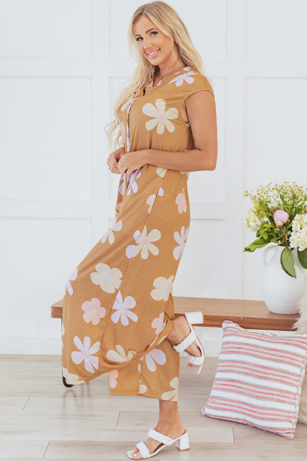 Laura Sleeveless Button up Wide Leg Loose Jumpsuit-3